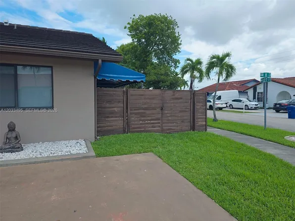 12715 NW 8th Ln #1, Miami, FL 33182