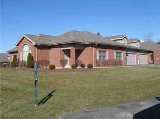 6235 Overlook Ln, Belle Vernon, PA 15012