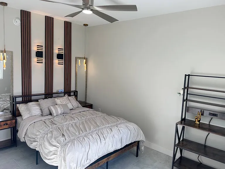 1847 W Juanita Ave — Photo 21