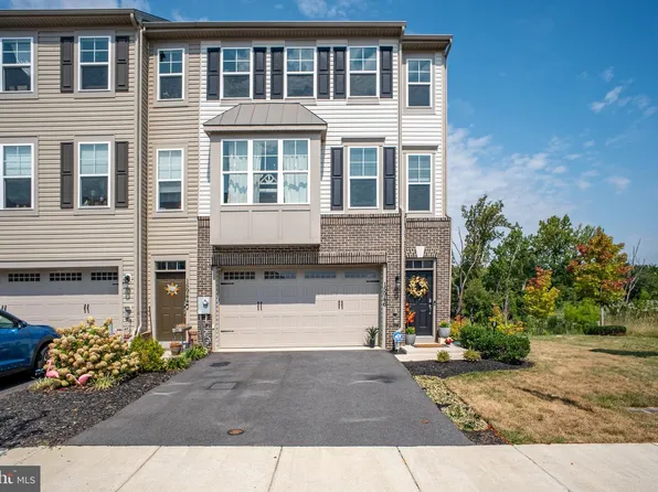 15946 Coolidge Ave, Silver Spring, MD 20906