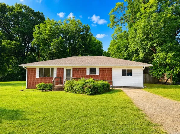 107 B St, Perryville, AR 72126