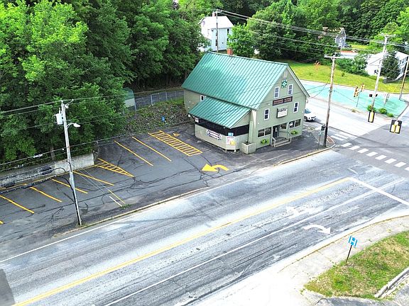 5th image of 1 Waterville Road