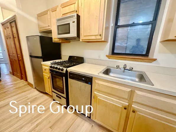 814 10th Ave APT 3D, New York, NY 10019