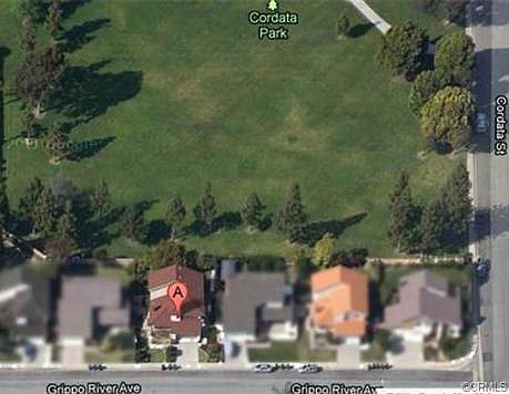 Quiet, safe, interior tract location.