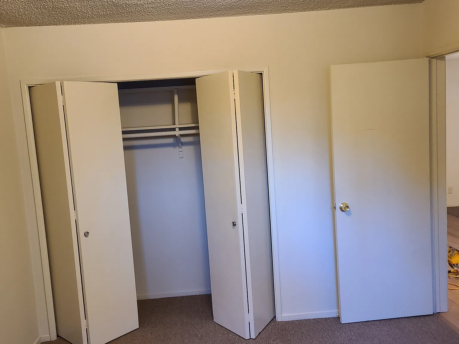 2 bed, 600 sqft, $2,000 — Photo 4