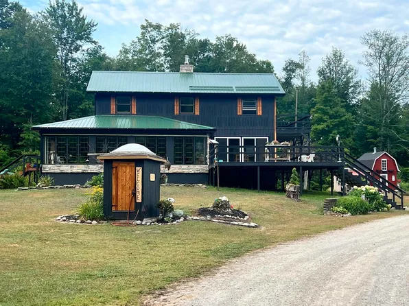 8511 Hyland Rd, Manistique, MI 49854