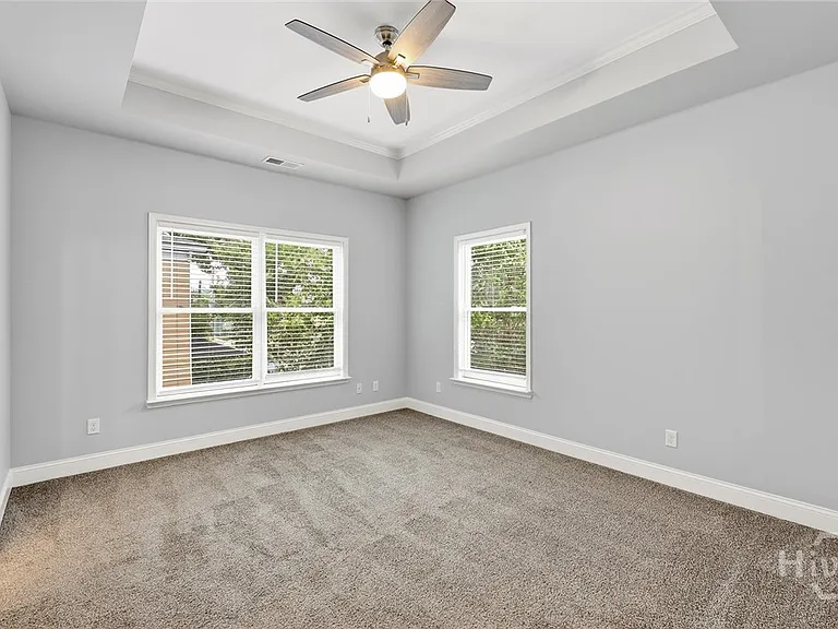 1701 Lincoln St — Photo 18