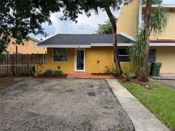 70 SW 14th Ter, Homestead, FL 33030