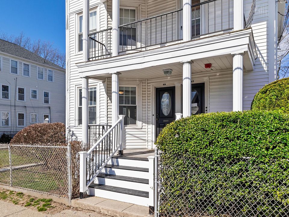 49 Trenton St 1, Pawtucket, RI 02860 Zillow