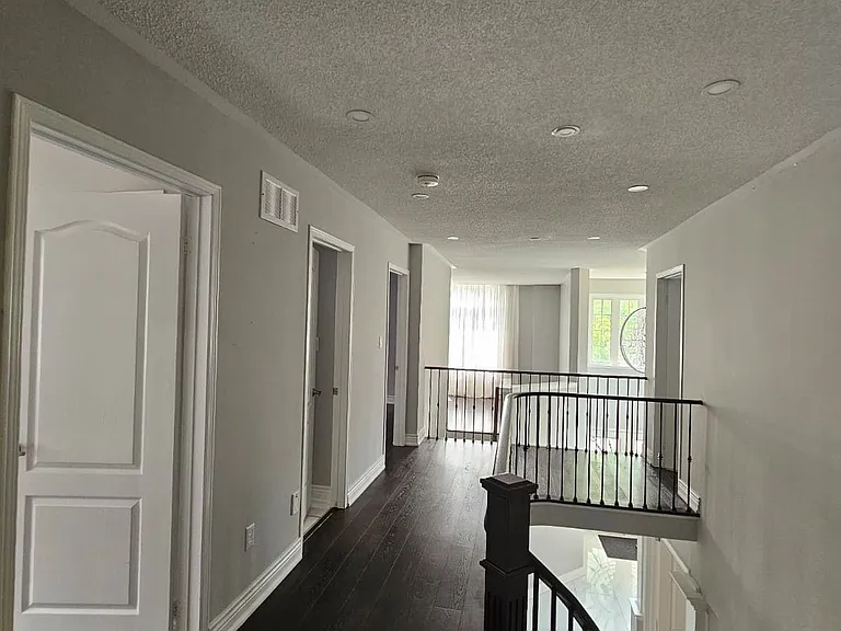 20 Summer Mist Ct — Photo 30