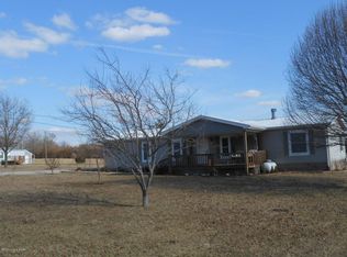 15 Redbird Ct, Vine Grove, KY 40175