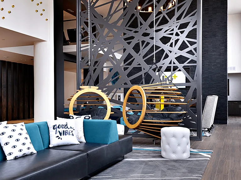 LIV_023