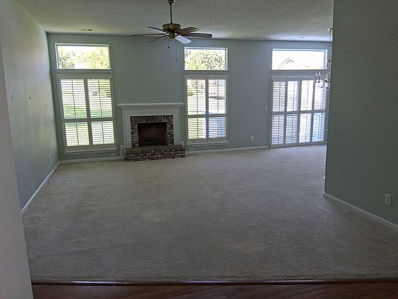 3rd image of 9904 Dunfries Rd