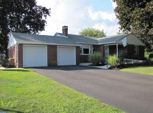 134 Broad St, Perkasie, PA 18944