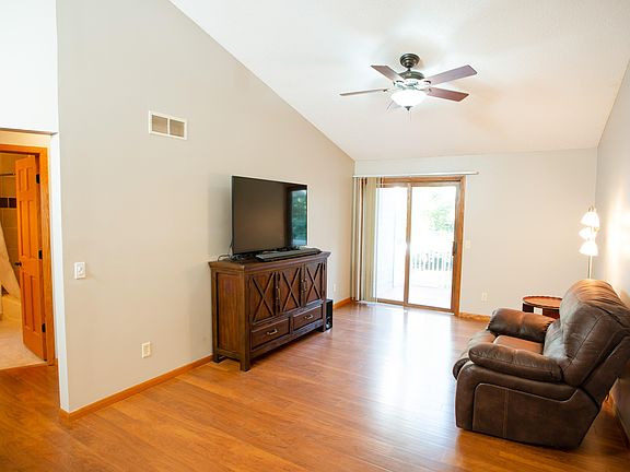 2nd image of 2745 River Hills Dr S