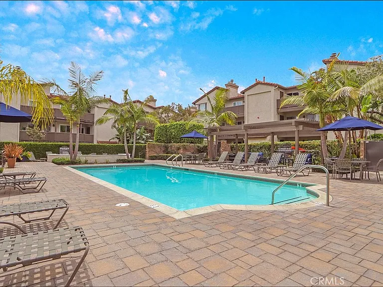 30 Corniche Dr #D — Photo 22