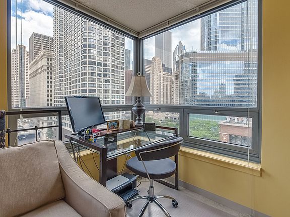 4th image of 440 N Wabash Ave APT 1211