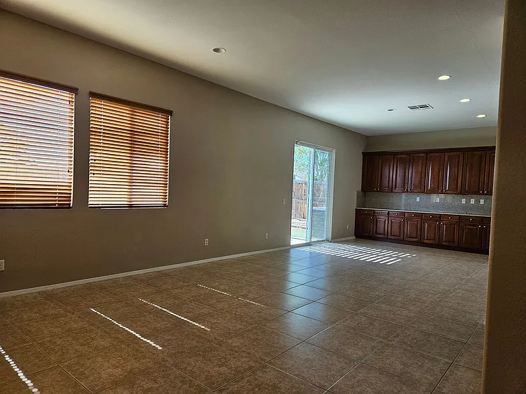 8975 Guadalupe Ave — Photo 7