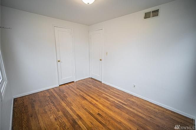 Room #1 for rent