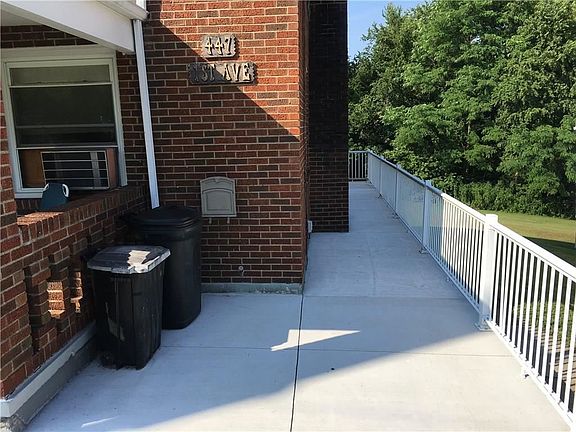 5th image of 447 1st Ave