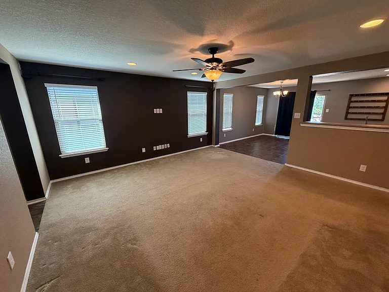 1484 Astor Crk — Photo 21