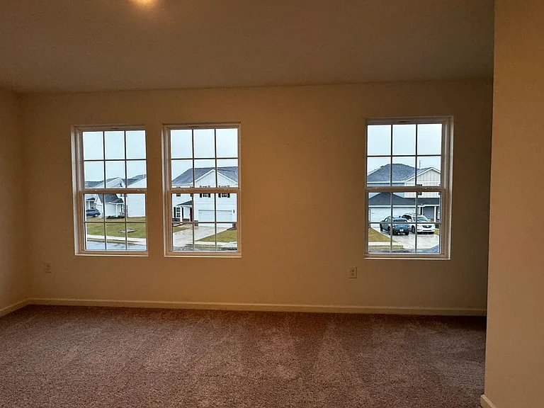 249 Isabella Way — Photo 12