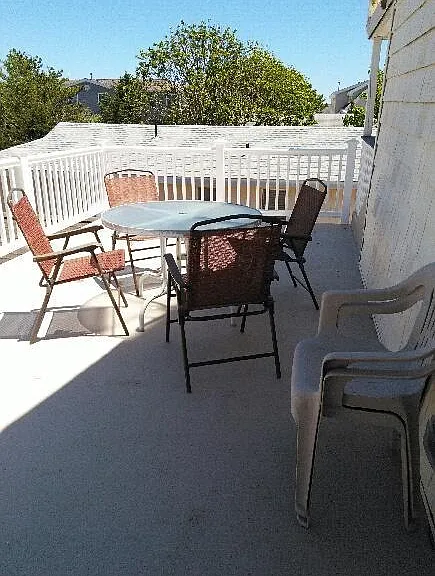 217 11th St #2 — Photo 2