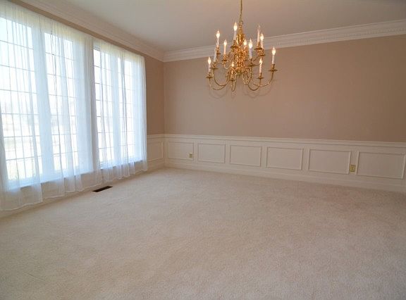4th image of 3244 Old Hickory Dr
