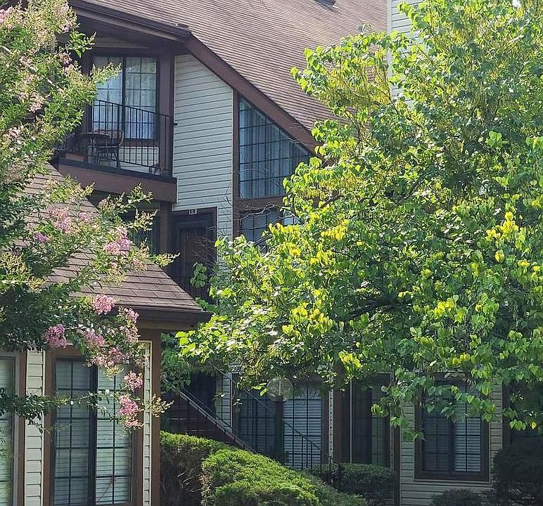 1st image of 6027 Curtier Dr Unit B