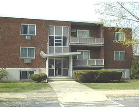 57 Lionel Ave #F Photo 1