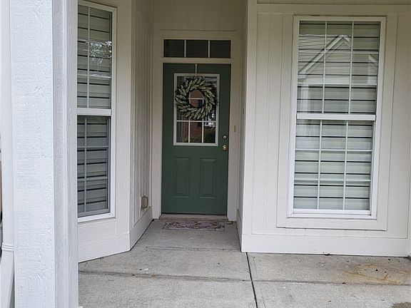 3rd image of 3661 Aston Woods Dr
