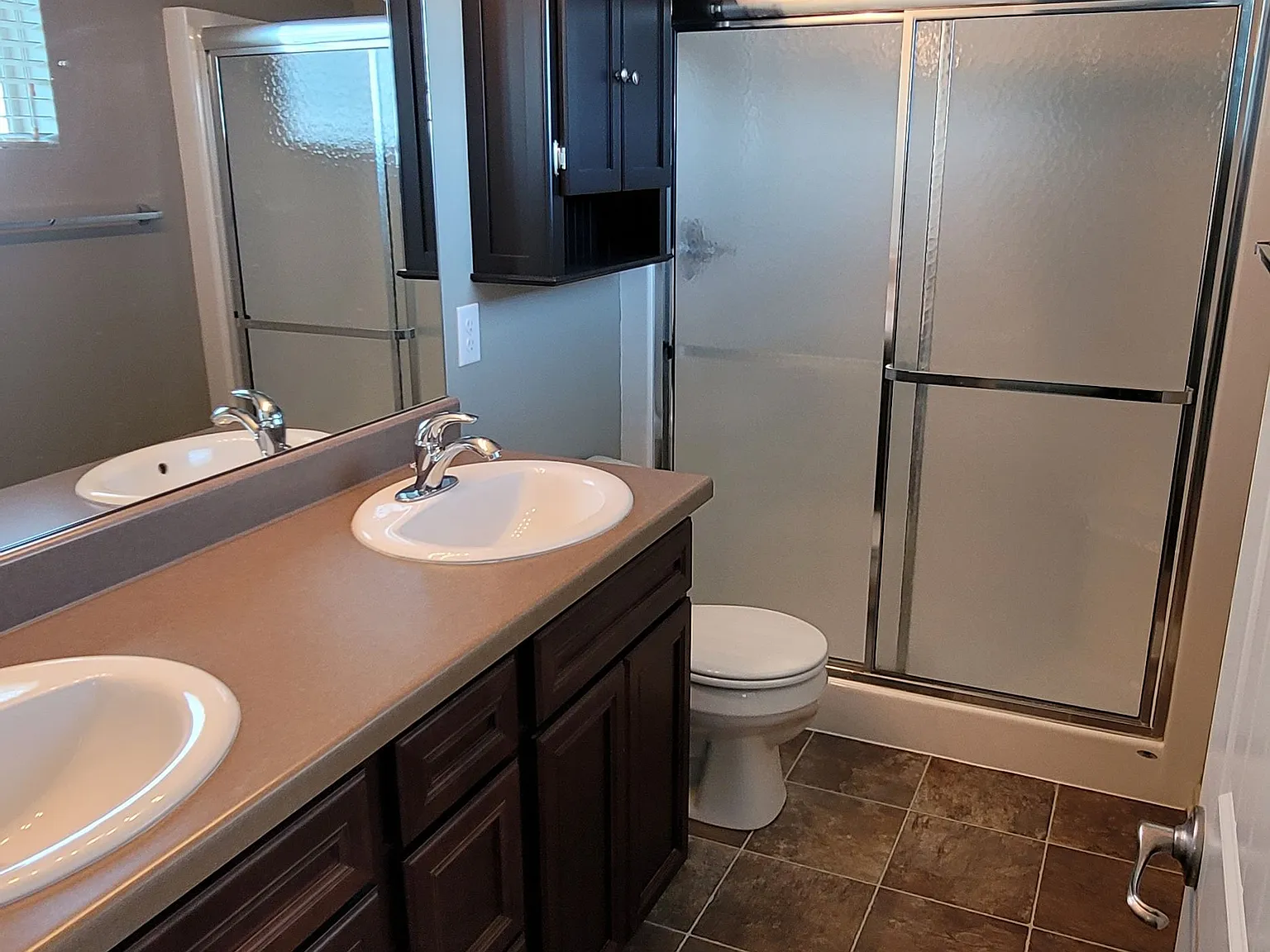 3 bed, 1621 sqft, $2,395 — Photo 3