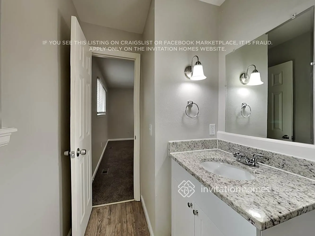 2929 S Biscay St Aurora, CO 80013 — Photo 4
