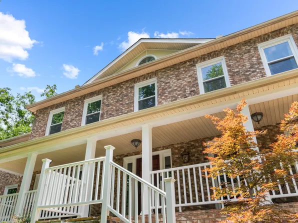 11 Fox Vale Ln, Nashville, TN 37221