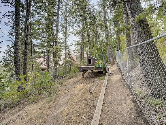 4th image of 105 Park Pl Lot 38