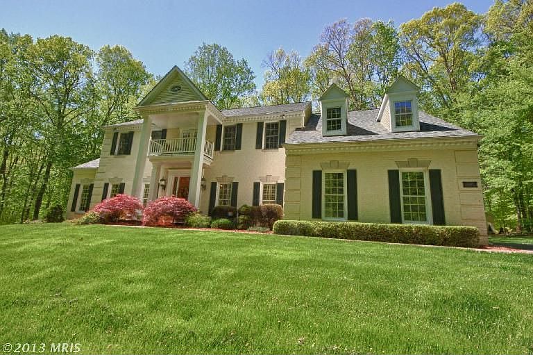 12391 Henderson Rd, Clifton, VA 20124 | Zillow