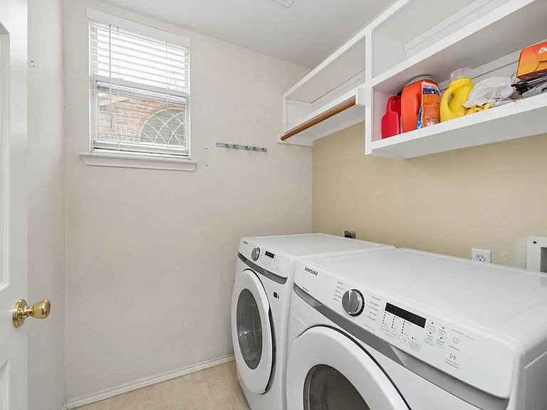 5909 Vineyard Ln — Photo 23