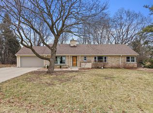1170 Forest LANE, Brookfield, WI 53005