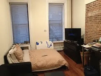 Rented by New Yorker Realty