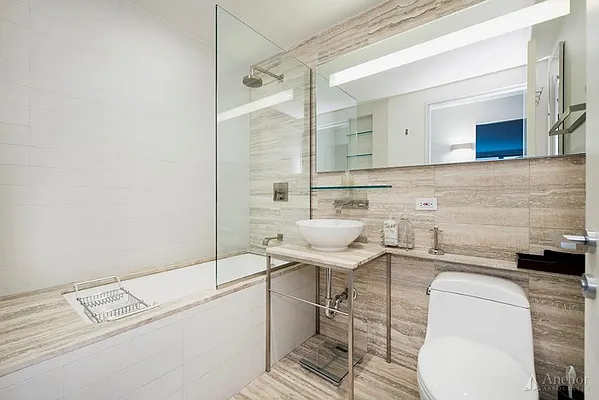 Rented by Anchor Associates | media 4