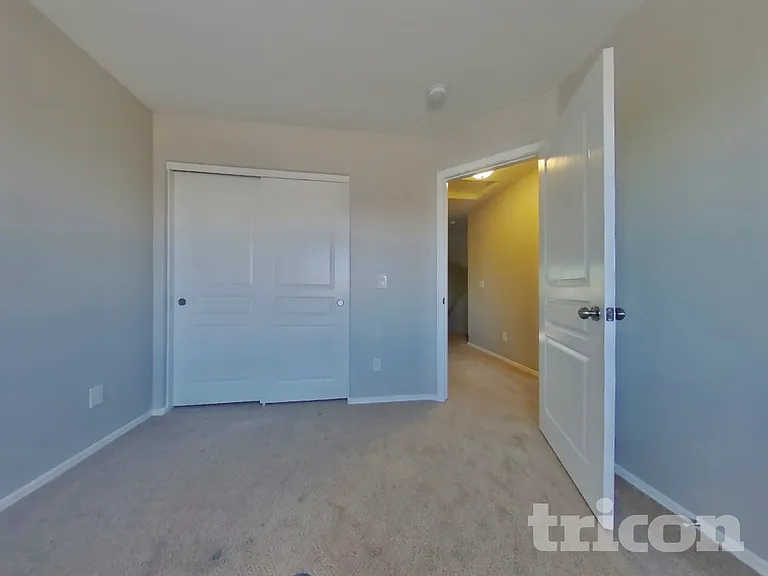 1447 S 231st Ln — Photo 17