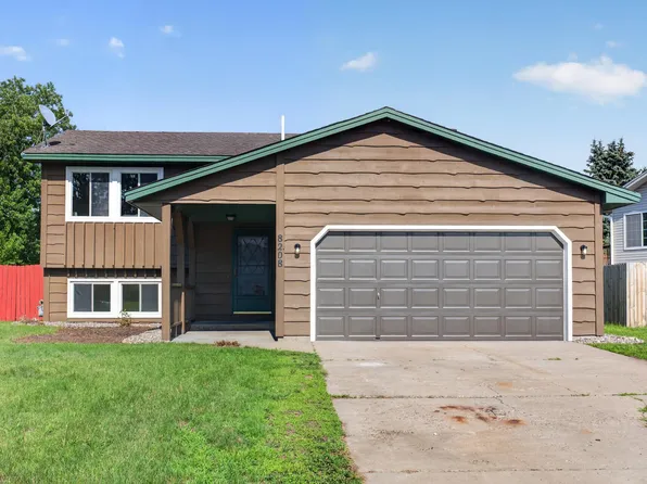 8208 Irving Ave N, Brooklyn Park, MN 55444