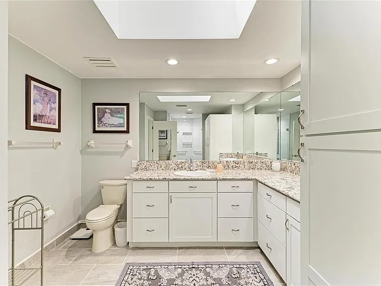 3946 Wilshire Cir E #168 — Photo 26