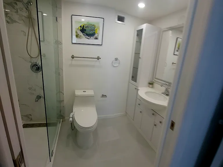 2655 Collins Ave #2306 — Photo 5