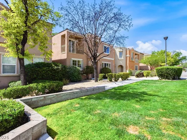 9028 Retro Ct, Las Vegas, NV 89149