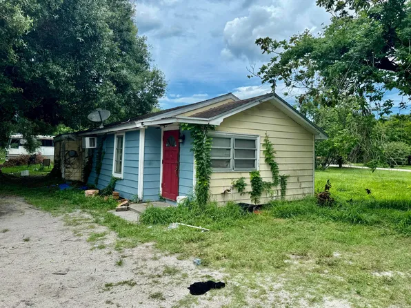 4594 Edwards Road, Fort Pierce, FL 34981