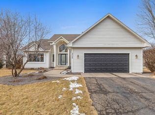 3528 Dunbar Knl, Minneapolis, MN 55443