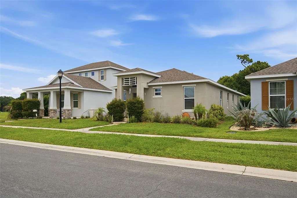 3 bed, 2.0 bath, 1542 sqft, $1,850 — Photo 3