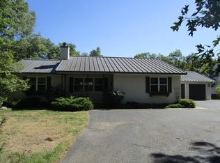 5895 Dailey Rd, Indian River, MI 49749