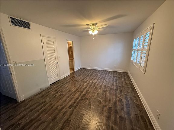 5th image of 2606 NE 10th St #2606